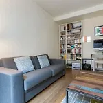 Stunning Studio - Bastille