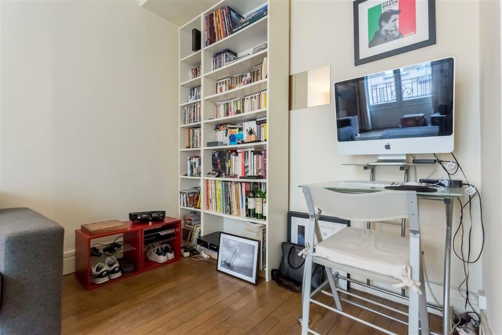 Stunning Studio - Bastille
